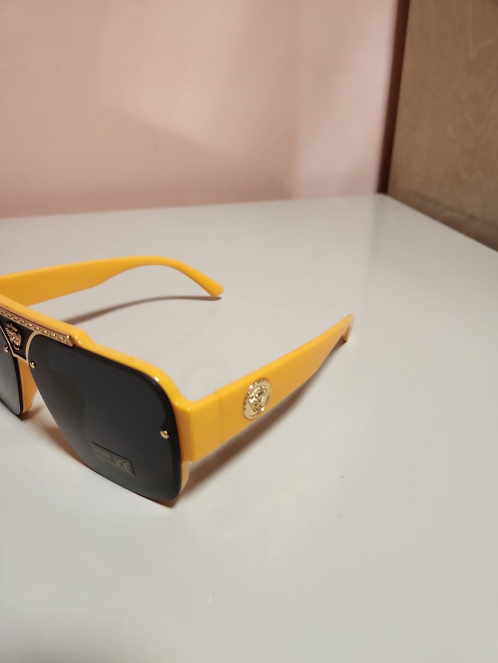 Sunglasses Yellow Frame Black Versace Sunglasses Yellow Frame Black Lens UV400